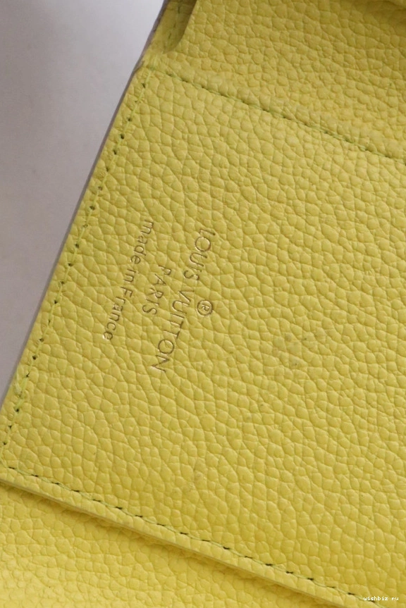 WIS VICTORINE Vuitton Louis Wallet 0819